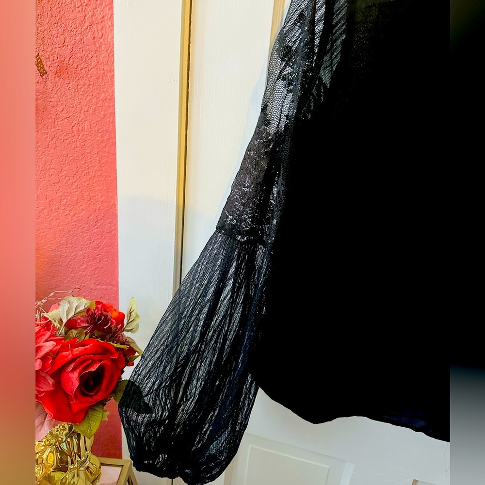 Black Mock neck Blouse with Lace Long sleeves